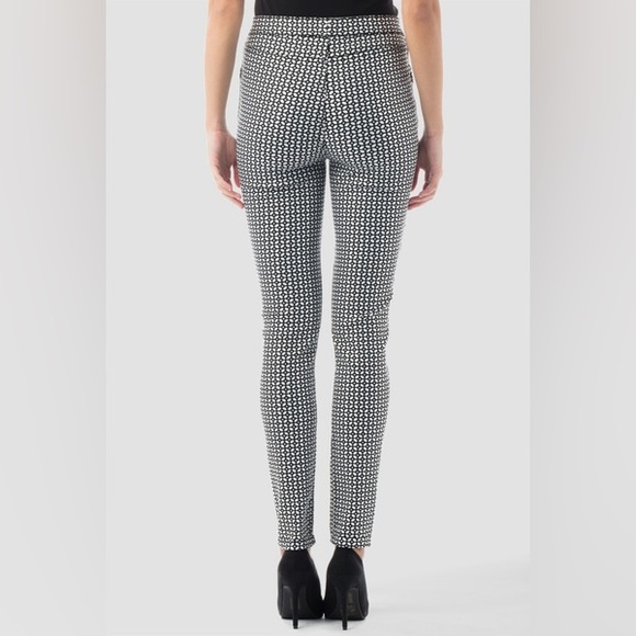 Joseph Ribkoff pants - Picture 2 of 7
